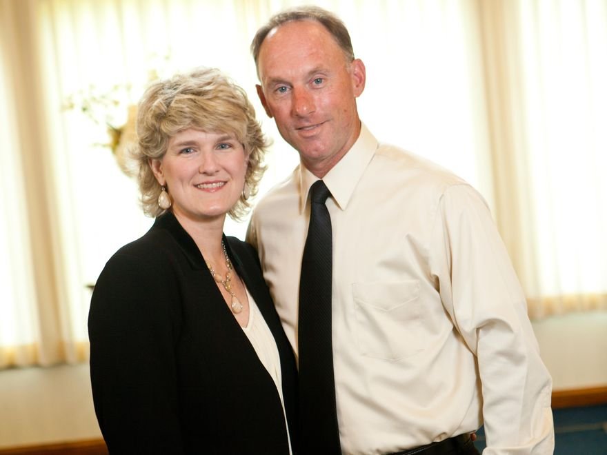 Robin and Sue Pickett
